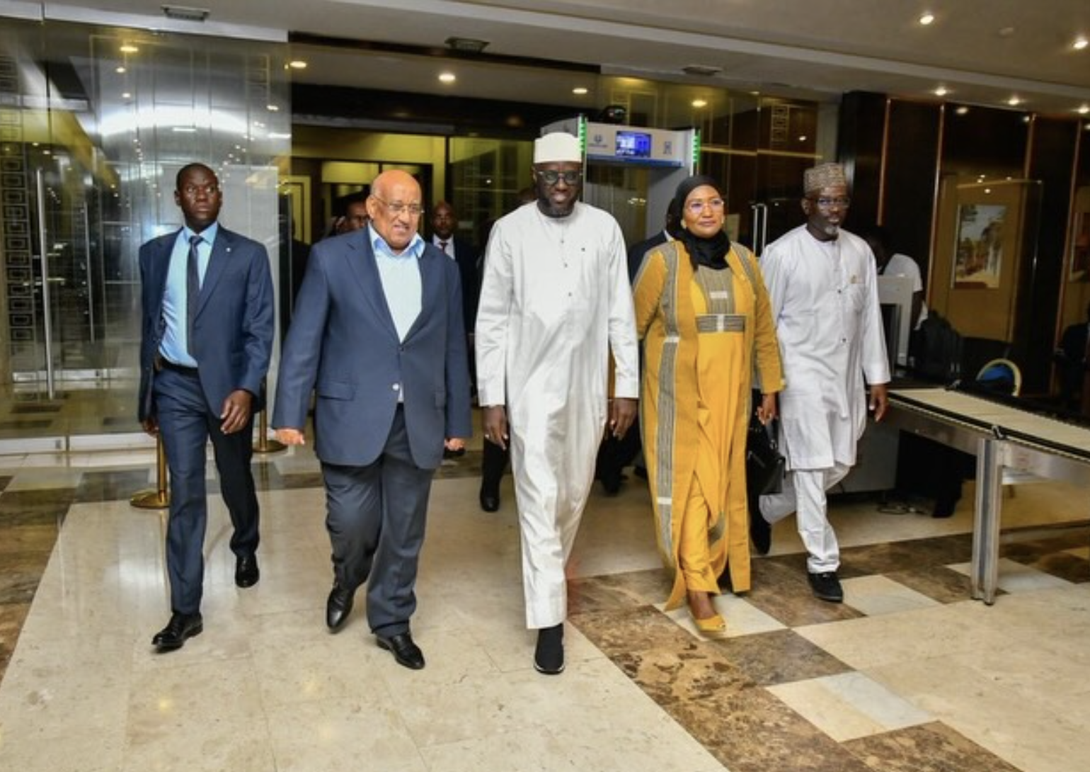 Arrivée des délégations lors de la 32e Assemblée régionale Afrique de l'APF à Dakar.